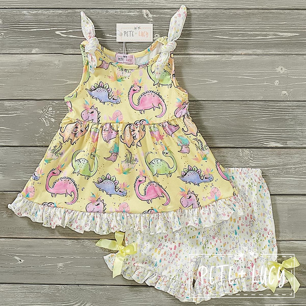 Dashin Dino’s short set