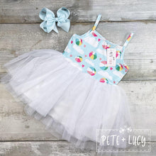 Load image into Gallery viewer, Beach ball fun
