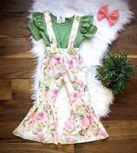 Load image into Gallery viewer, WellieKate Green&amp;Cream Suspender Bell Pant Set
