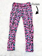 Load image into Gallery viewer, Little Dress Shoppe Pink Cheetah Leggings
