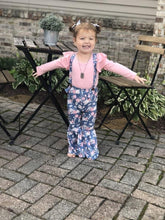 Load image into Gallery viewer, WellieKate Floral suspender set
